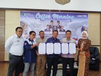 Bupati Lebong Ajak Pengusaha Bersinergi Dukung Program Pemerintah Melalui CSR Bupati Lebong Ajak Pengusaha Bersinergi Dukung Program Pemerintah Melalui CSR