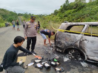 Mobil Milik PNS Lebong Terbakar di Jalan Tanjung
