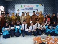 Bupati Lebong Azhari Pererat Silaturahmi di SMPN 12 Lebong, Salurkan Bantuan untuk Siswa Terdampak Banjir