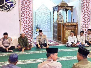 Subuh Keliling di Lebong, Kapolres Tampung Aspirasi Warga soal Hoaks hingga Minuman Keras